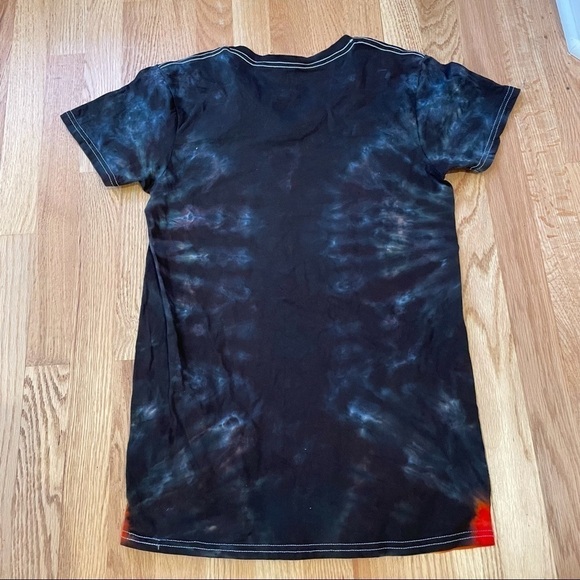 tie dye v-neck t-shirt phoenix rising from the flames unisex size S - Picture 5 of 5